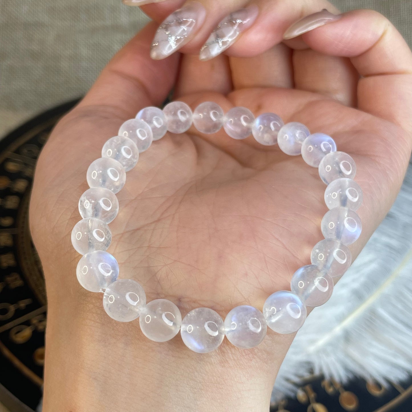 “Lunar Veil” Natural Moonstone Bracelet 月白流光|天然月亮石手串 – 8mm(India 印度)