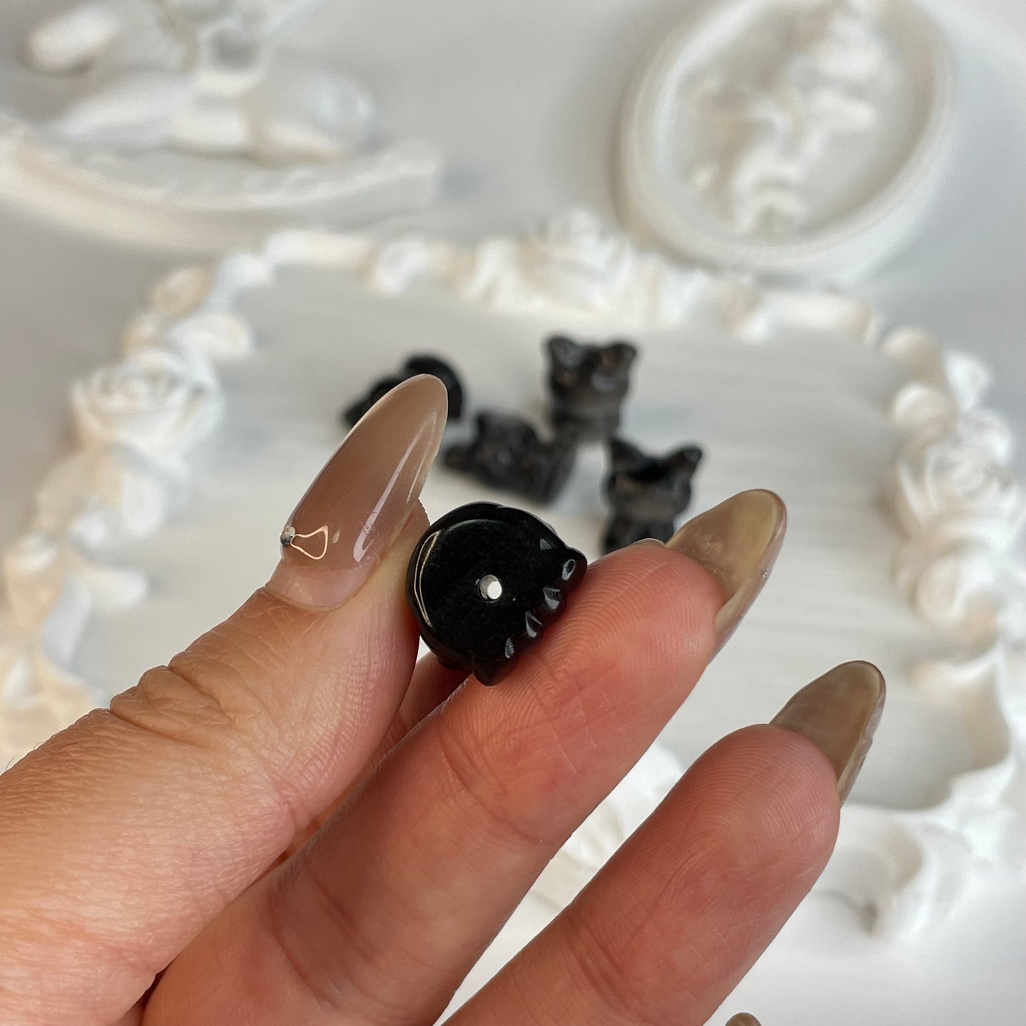 Set of 5 – Hand-Carved Silver Obsidian Kitty Beads | Cute DIY Crystal Charms (18mm)
