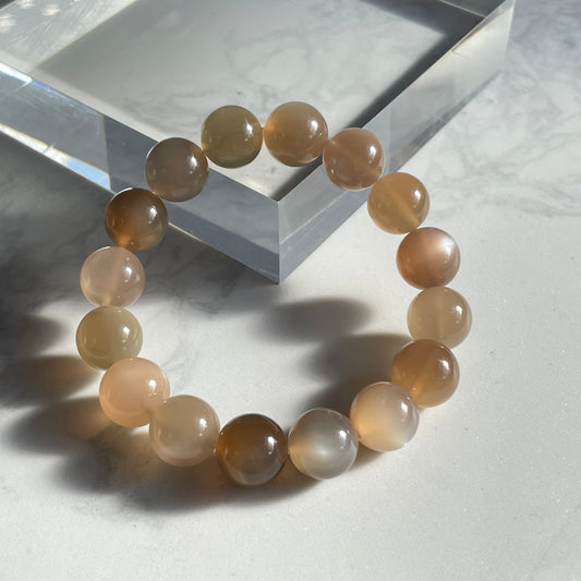 Milk Tea Moonstone Bracelet 🌙13mm