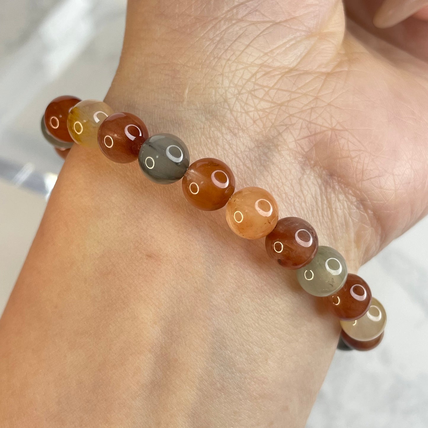 Rainbow Rutile Quartz Bracelet – 7mm Beads | Natural Rabbit Hair Crystal
彩兔毛水晶手串 – 7mm 小清新系列
