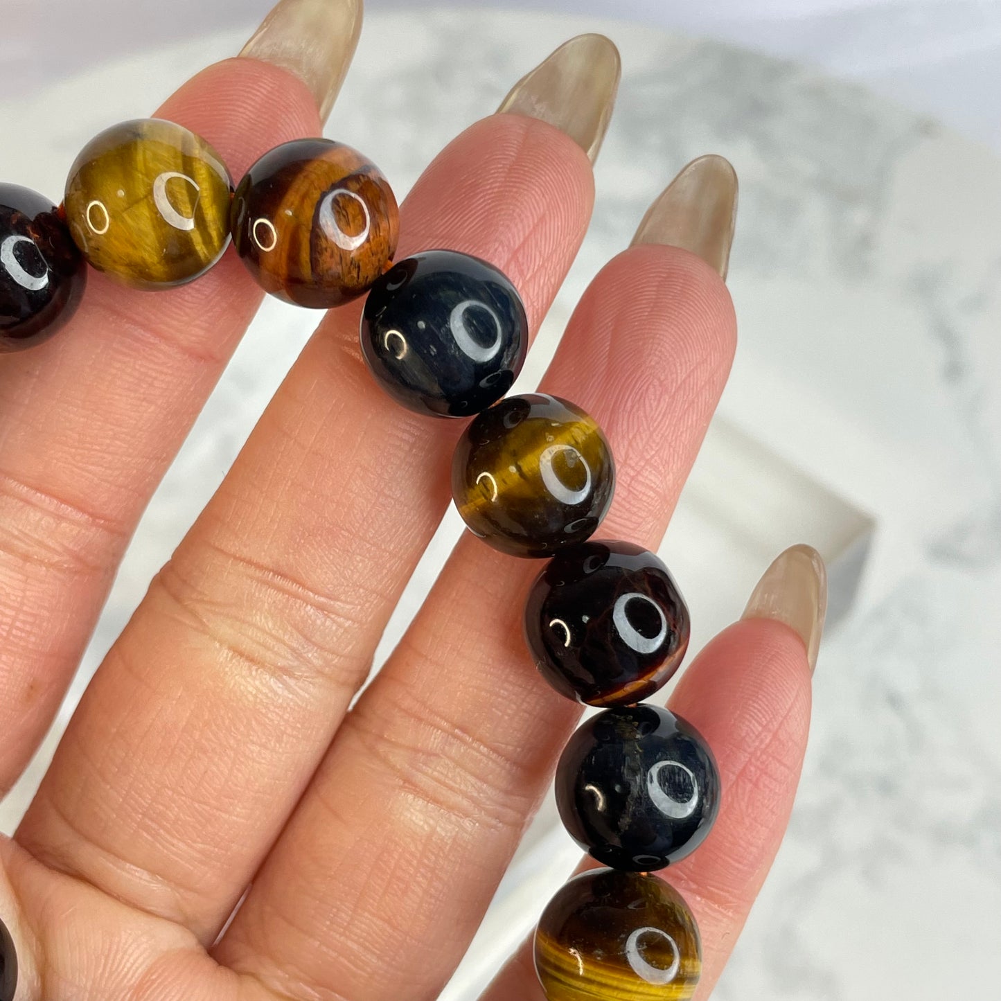 Mixed Tiger’s Eye bracelet 彩虎眼石手串 – 11mm(含天然瑕疵 | 適合17cm手圍)