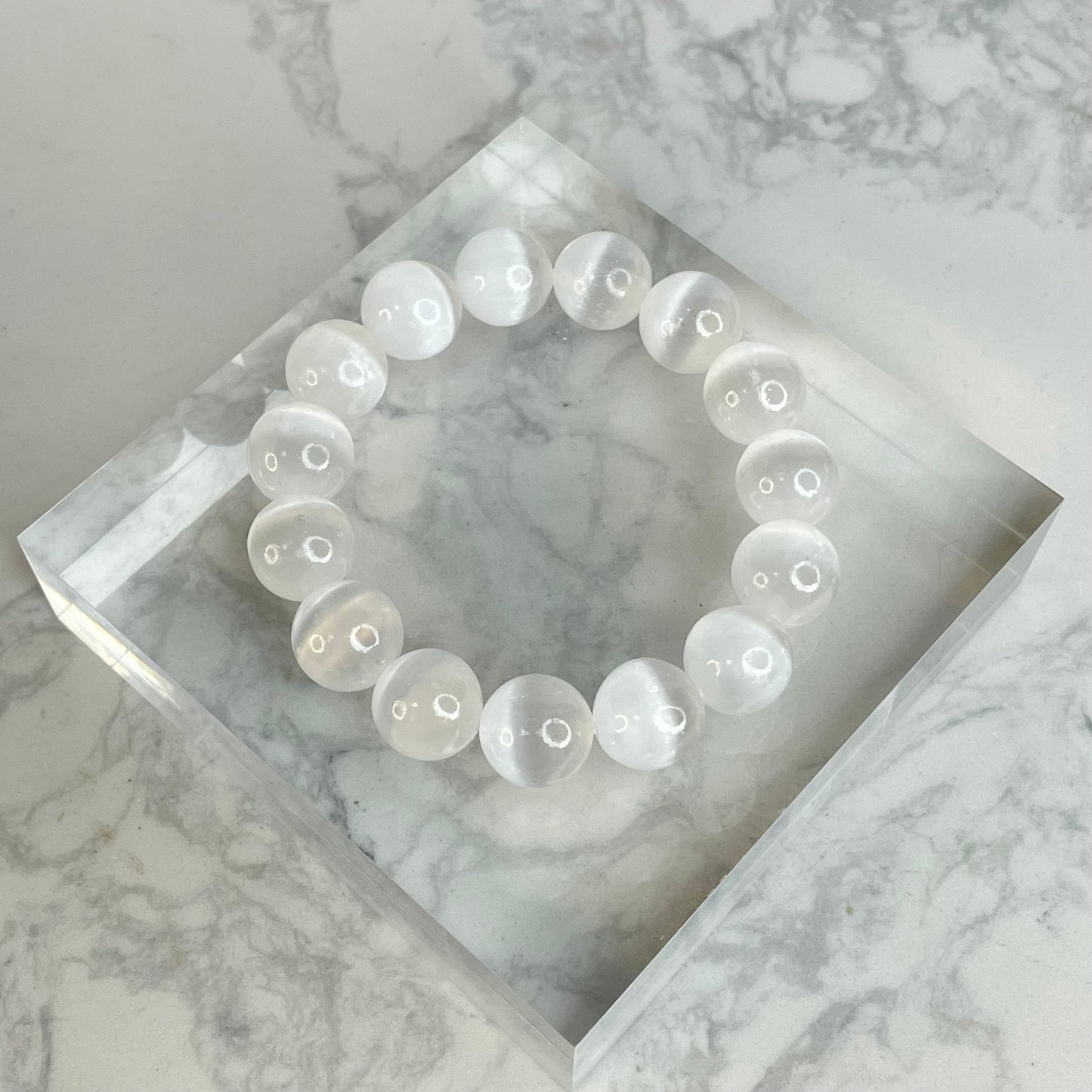 Selenite Bracelet 透石膏手串 – 14mm(Morocco 摩洛哥)