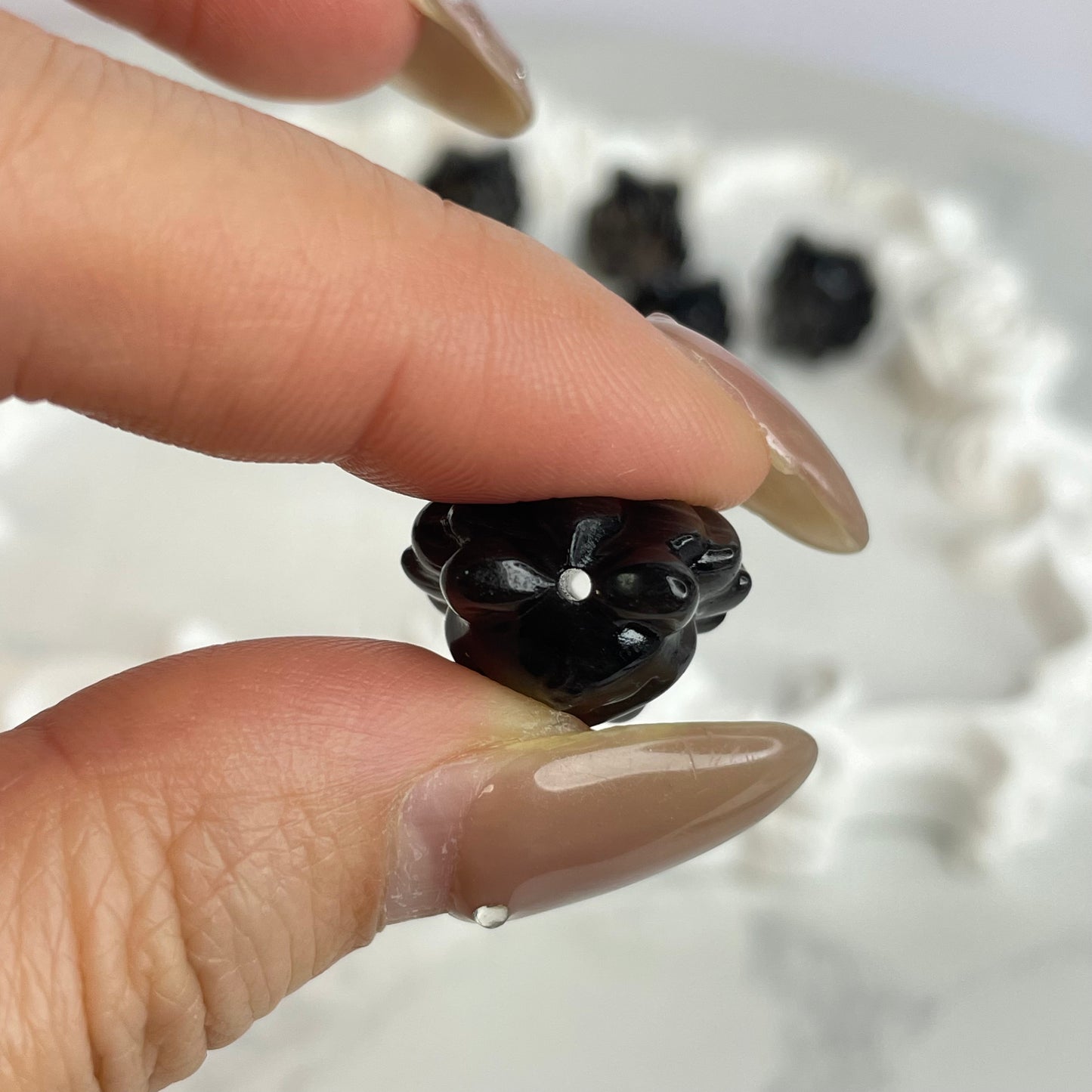10pcs Silver Sheen Obsidian Nine-Tailed Fox Beads – Carved Crystal Charms 銀曜石九尾狐珠 – 一組10顆(雕刻水晶DIY飾品)