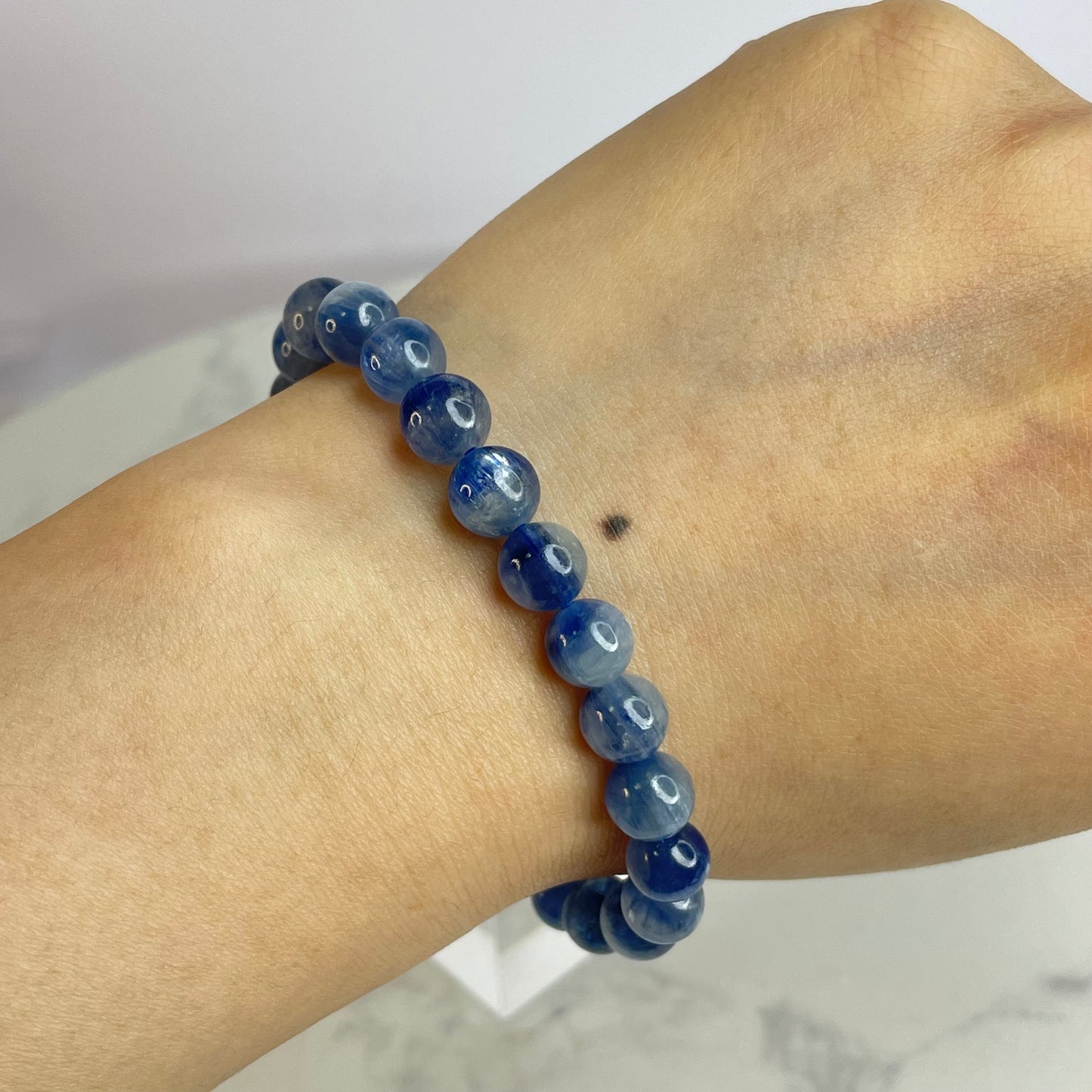 Kyanite Bracelet 藍晶石手串 – 7mm(Brazil 巴西)