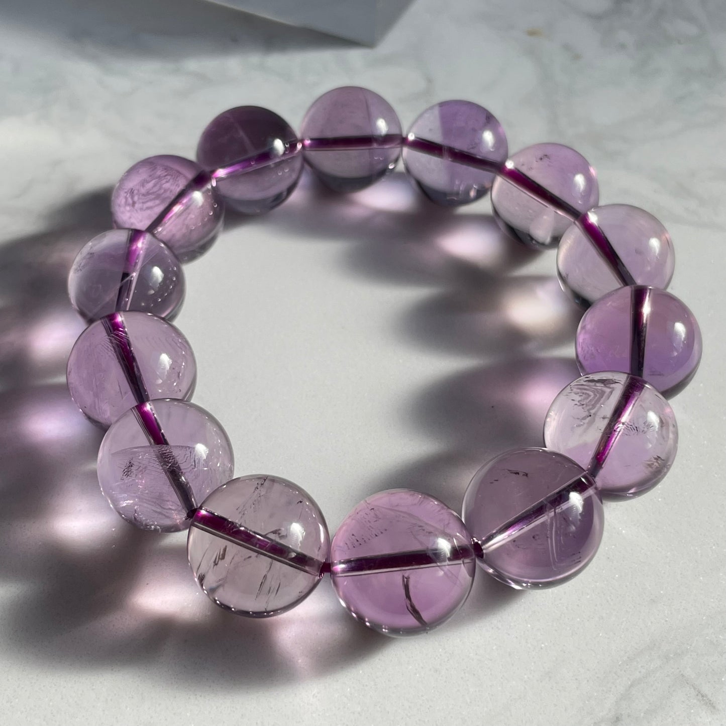 ✨ Divine Clarity – High Transparency Amethyst Bracelet
✨ 上帝指紋之靈光｜極透紫晶手串