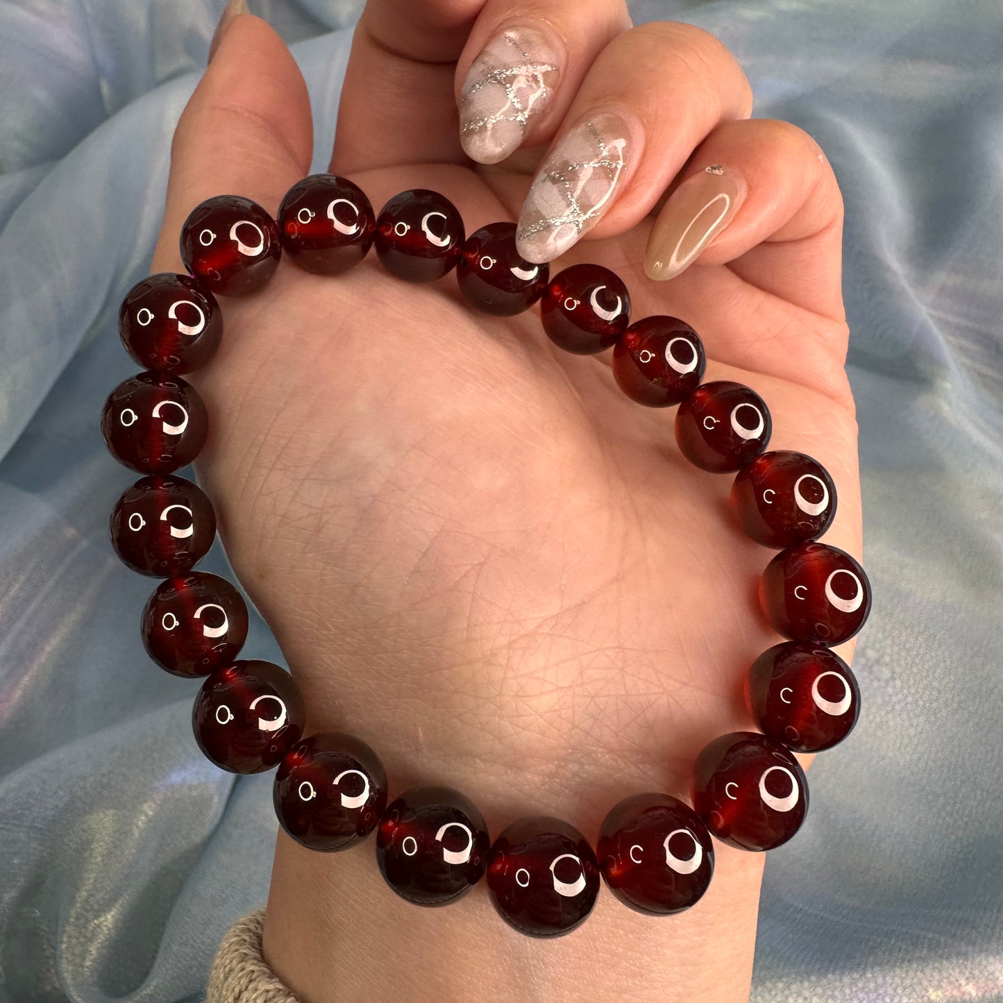 Orange Garnet Bracelet – Fiery Vitality & Passion
With Authentic Chinese Gem Certificate