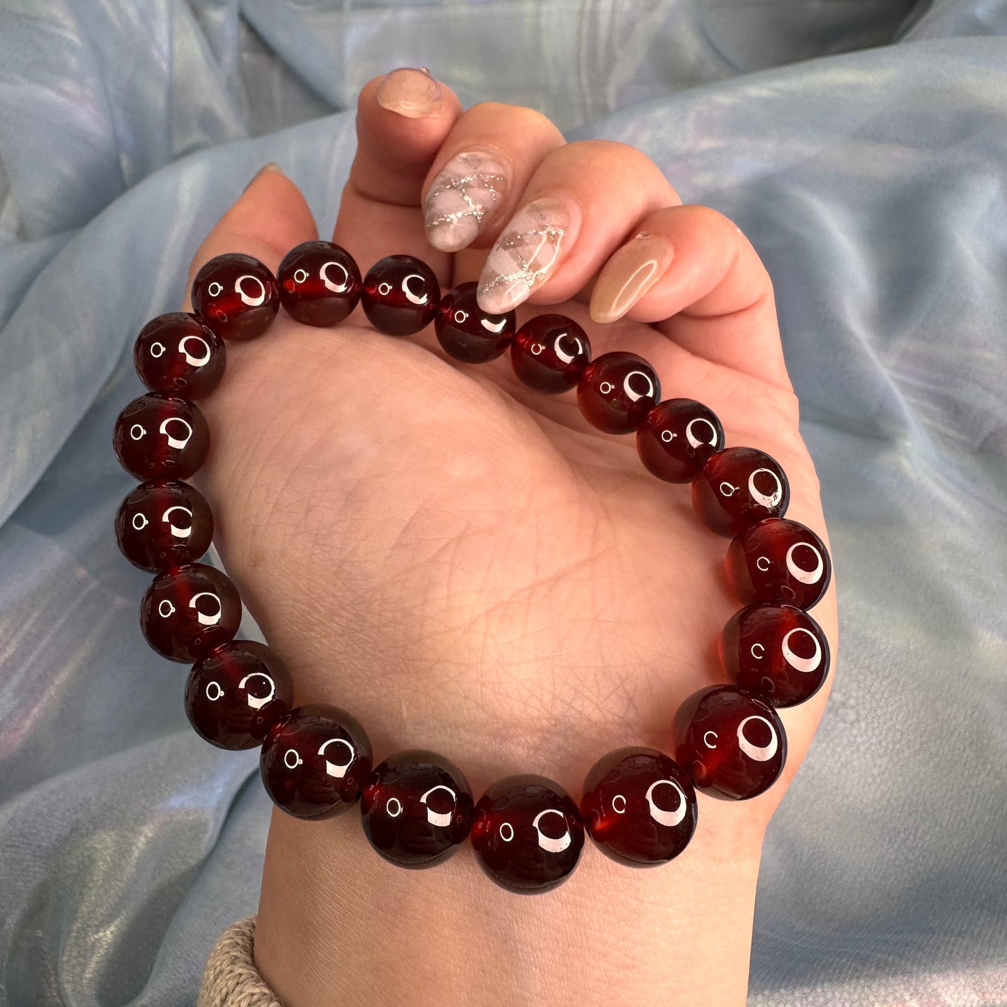 Orange Garnet Bracelet – Fiery Vitality & Passion
With Authentic Chinese Gem Certificate