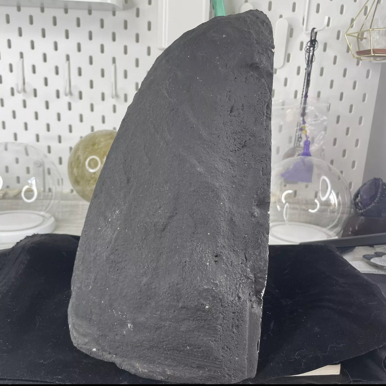 Premium Amethyst Geode 紫晶洞擺件 – 9.25kg（Uruguay 烏拉圭）