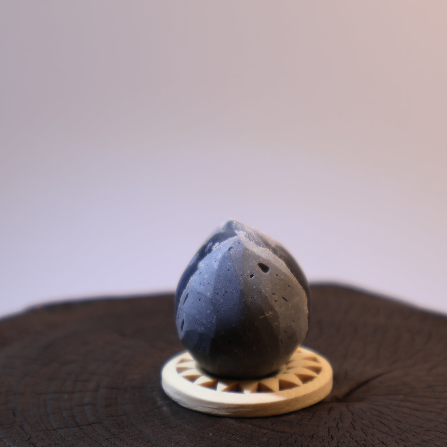 Mini Amethyst & Grey Quartz Geode Eggs 三顆迷你紫晶與灰晶蛋組合 – 約34mm