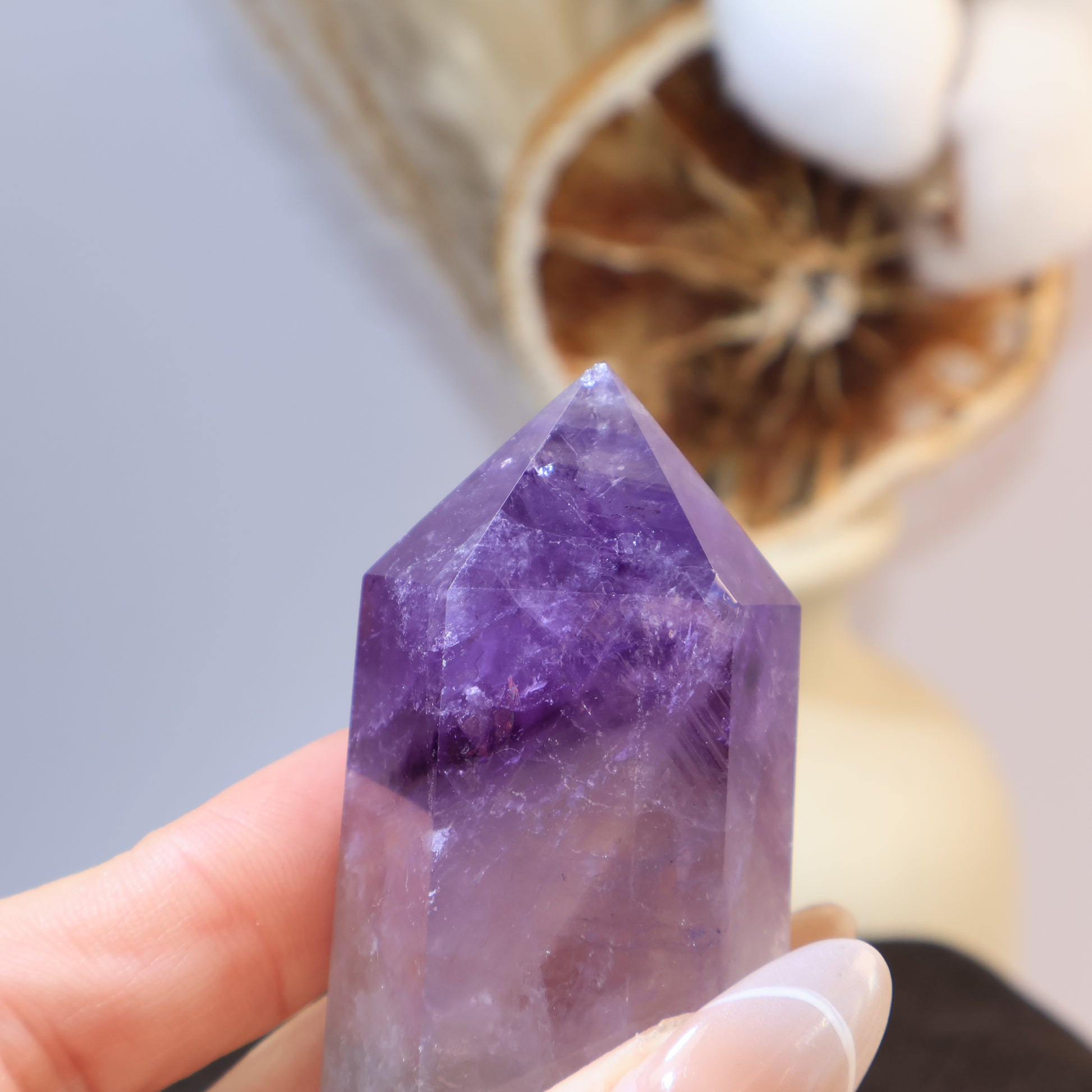 Radiant Amethyst Healing Tower 光耀紫晶能量柱 – 74g（Brazil 巴西） Feng Shui Stone
