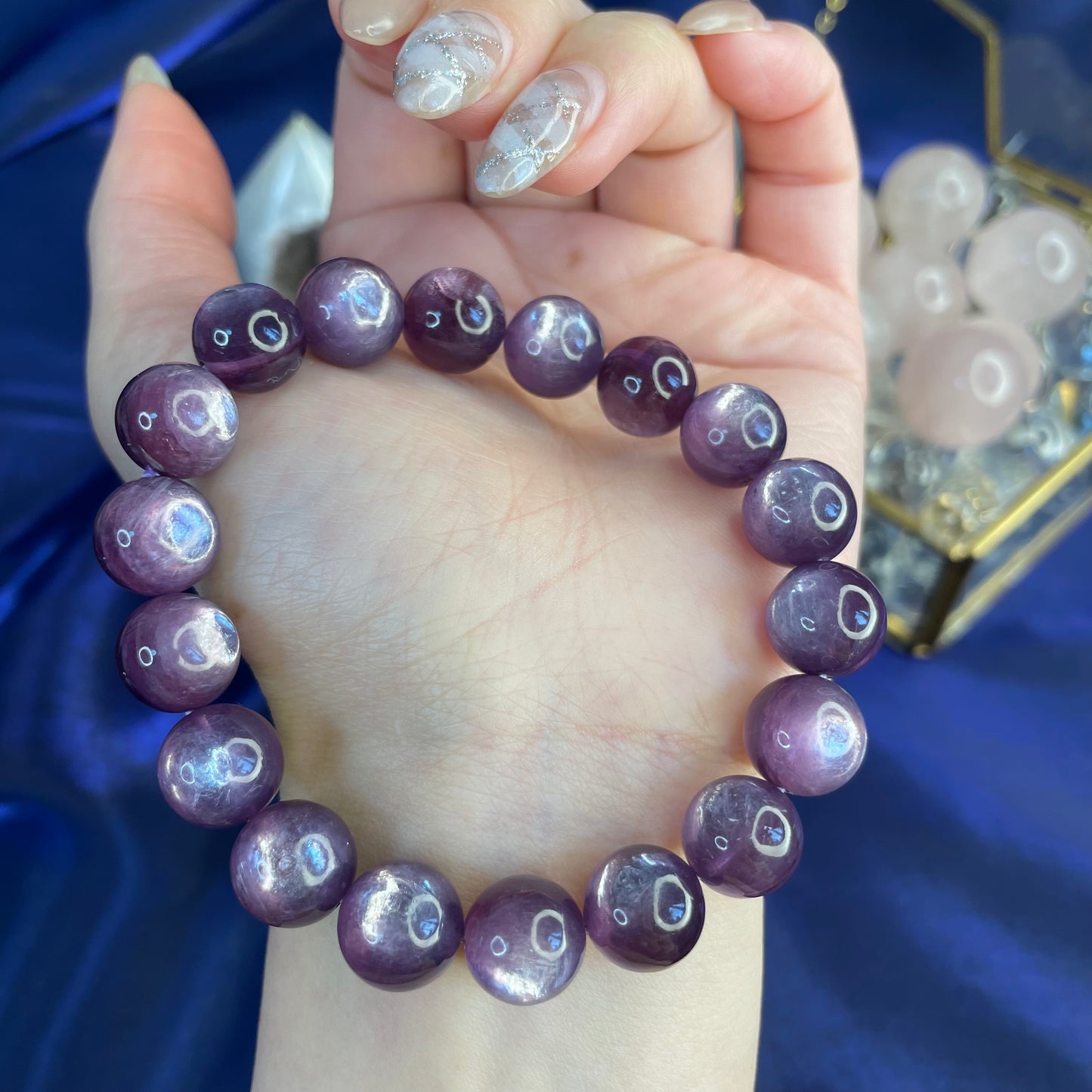 Natural Lepidolite Bracelet – 11mm Calming Purple Mica Crystal for Emotional Balance