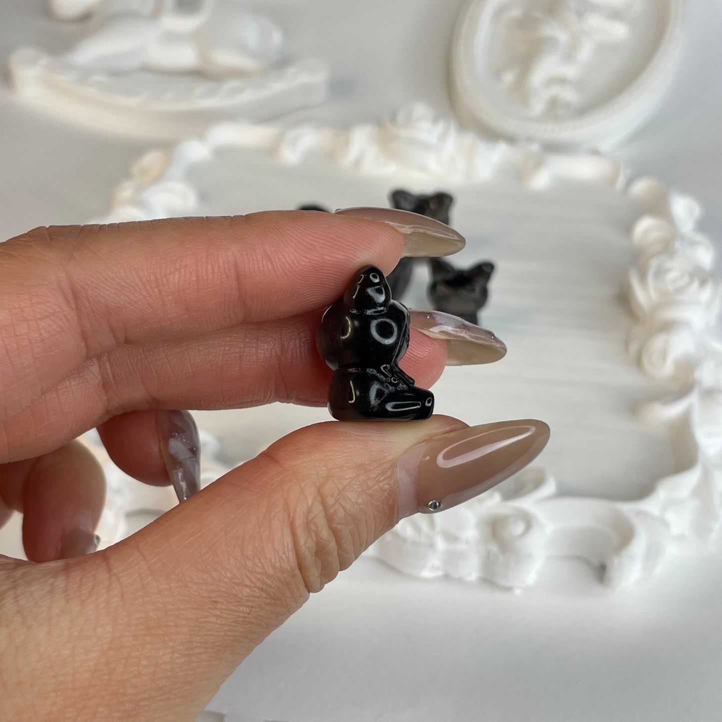 Set of 5 – Hand-Carved Silver Obsidian Kitty Beads | Cute DIY Crystal Charms (18mm)
