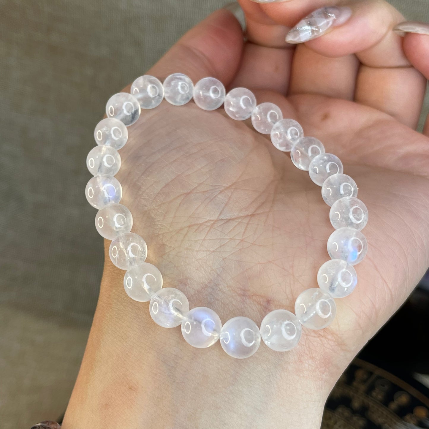 “Moon Dew” Natural Moonstone Bracelet 月露晨光｜天然月亮石手串 – 7mm（India 印度）
