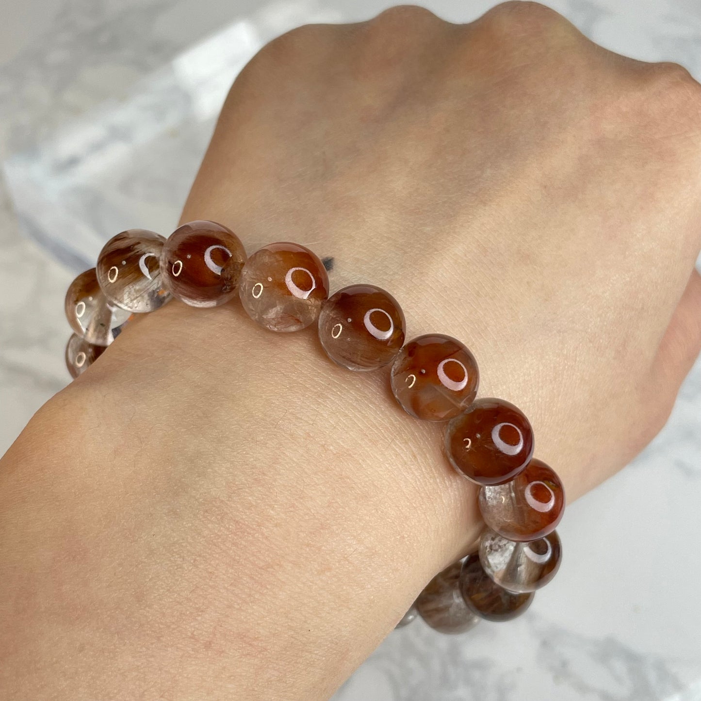 Red Rutilated Quartz Bracelet – 11mm
紅兔毛髮晶手串｜11mm｜穩定氣場・激發行動力