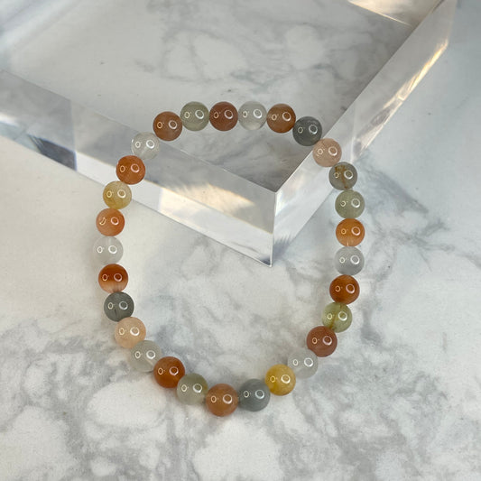 Rainbow Rutile Quartz Bracelet – 6mm Beads | Natural Rabbit Hair Crystal
彩兔毛水晶手串 – 6mm 小珠圓潤可愛款