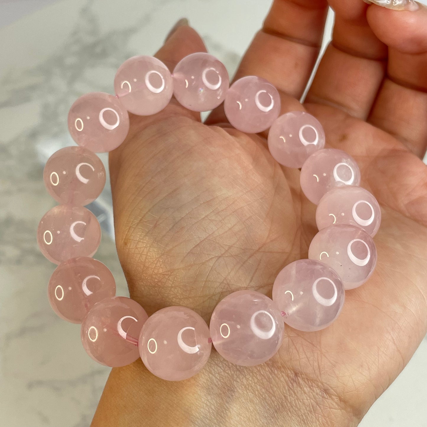 Rose Quartz 馬粉晶手串 – 14mm（原產地：馬達加斯加）