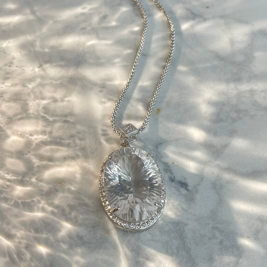Oval Clear Quartz Pendant 白水晶橢圓吊墜（不含頸鏈）– 15×21mm（S925銀鑲鋯石）