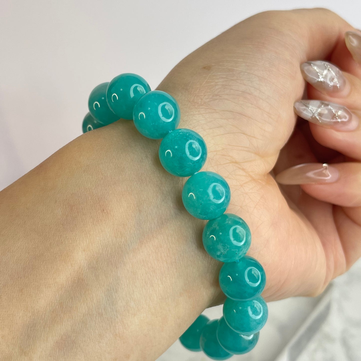 “Tranquil River” Amazonite Bracelet
「靜水心語」亞馬遜石手串 – 10mm（Brazil 巴西）