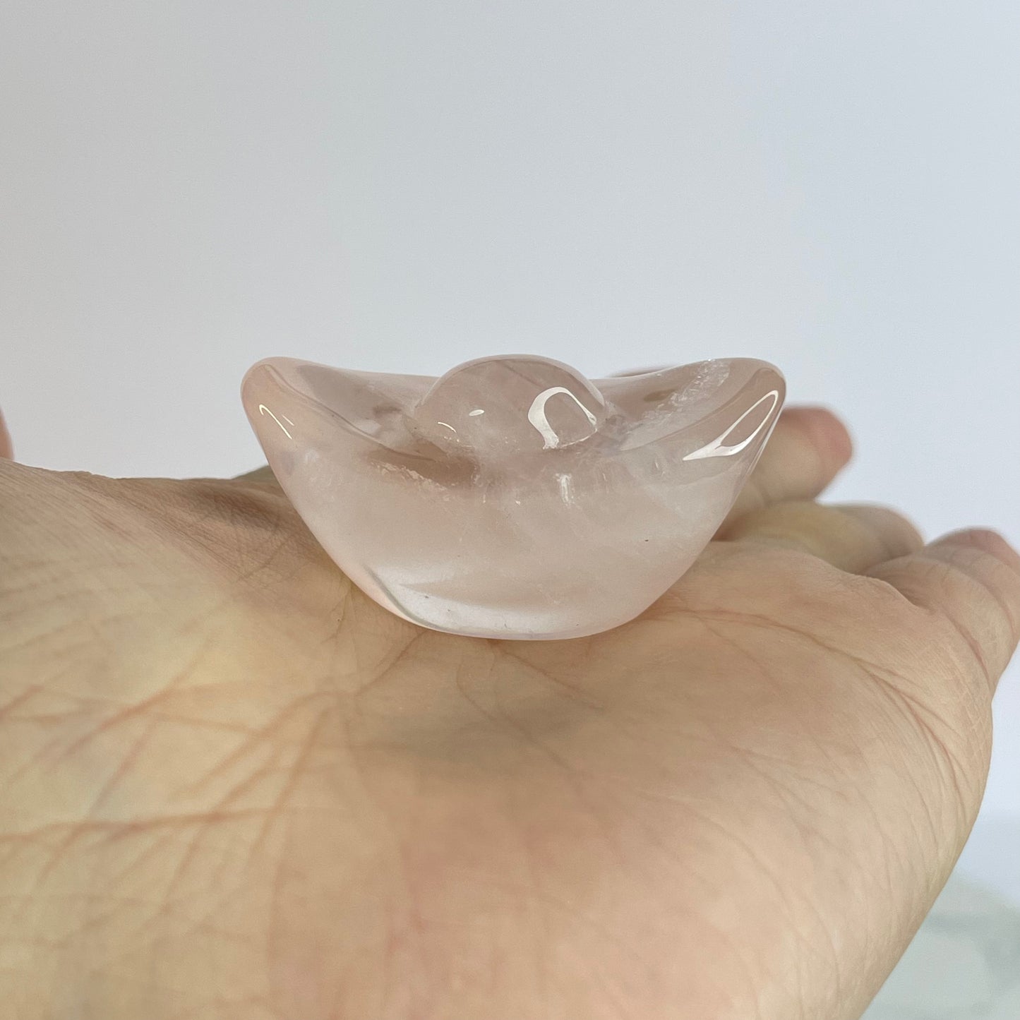 Rose Quartz Ingot 粉晶元寶擺件 – 23×25×43mm