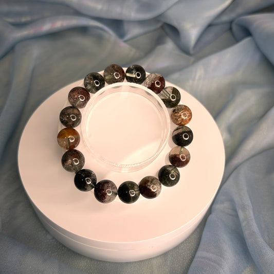 💎 Four Seasons Phantom Quartz Bracelet